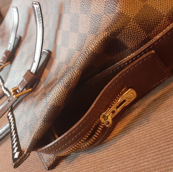Louis Vuitton Chelsea Damier Ebene - Picture 6 of 16